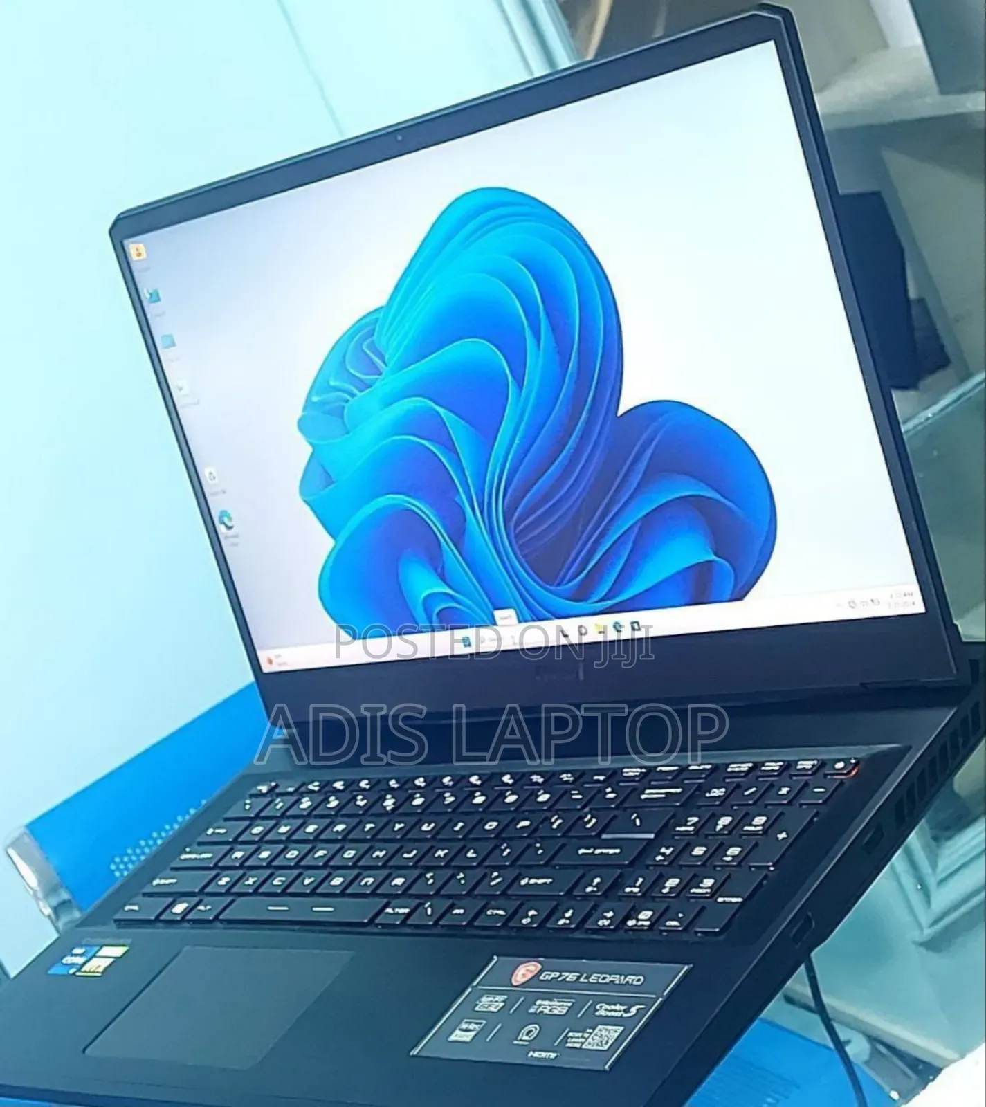 New Laptop MSI GP73 Leopard 8RE 16GB Intel Core I7 SSD 1T