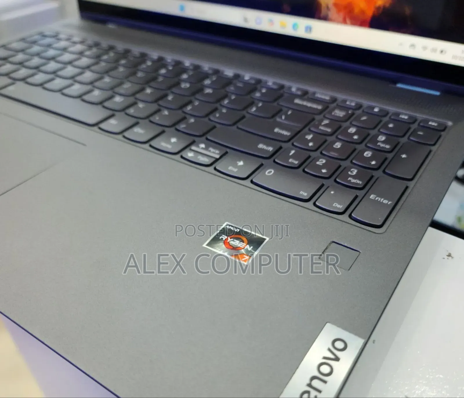 New Laptop Lenovo Flex 5 16GB AMD Ryzen 7 SSD 1T