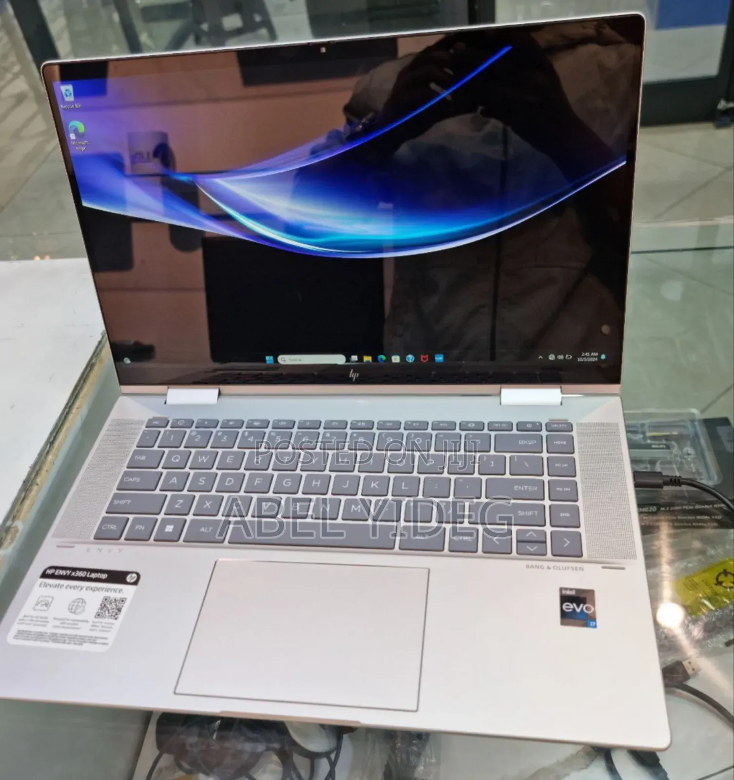 New Laptop HP Envy X360 16GB Intel Core I7 SSD 1T