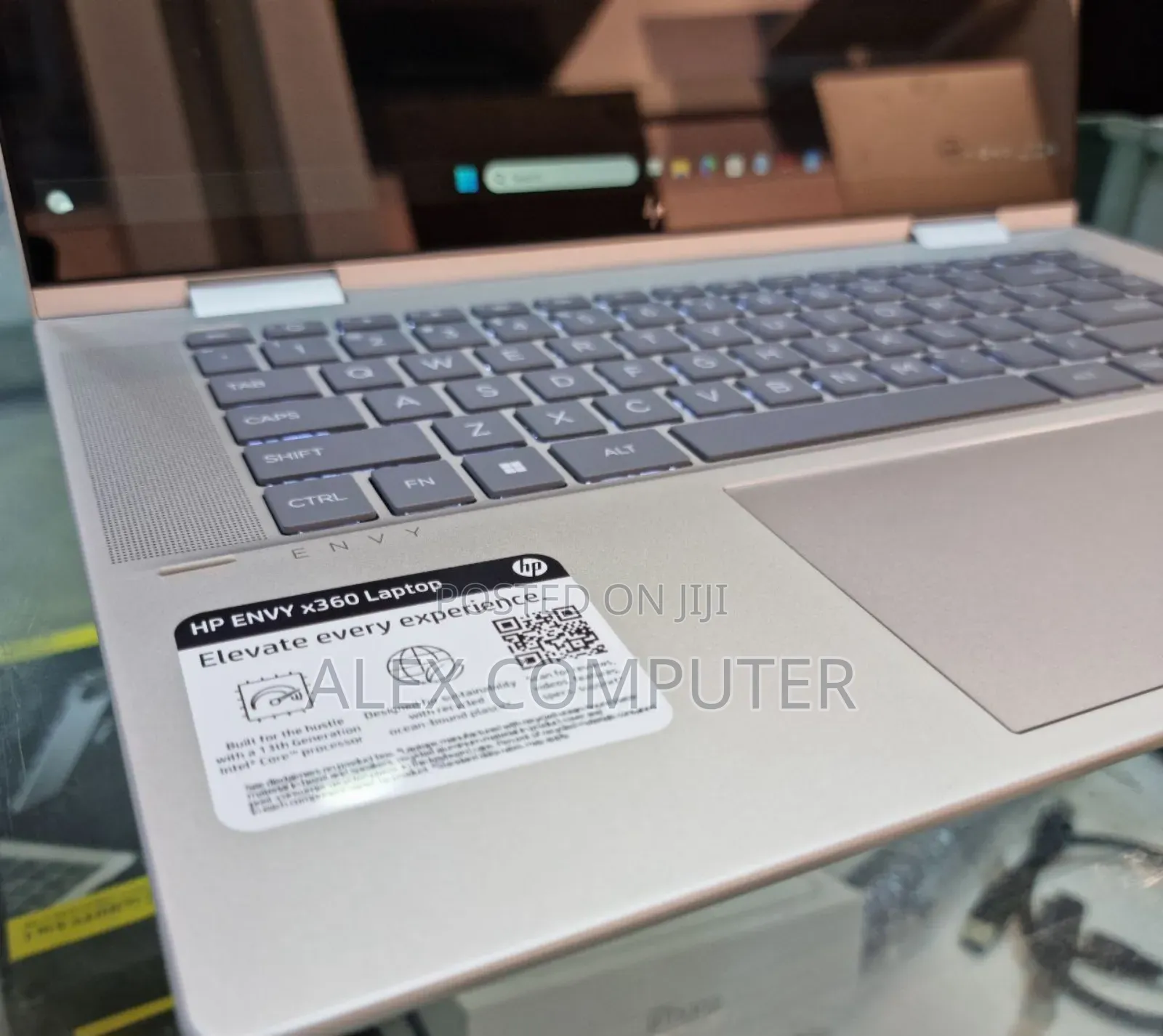 New Laptop HP Envy X360 16GB Intel Core I7 SSD 1T