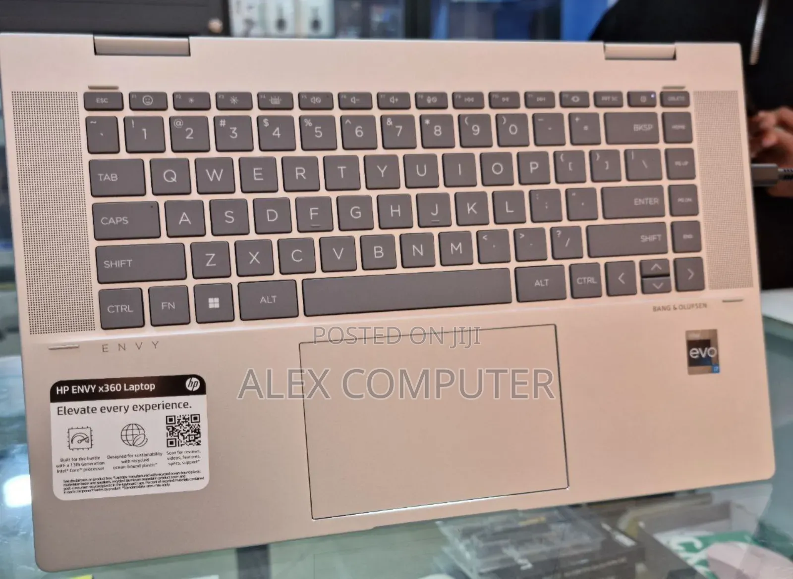 New Laptop HP Envy X360 16GB Intel Core I7 SSD 1T