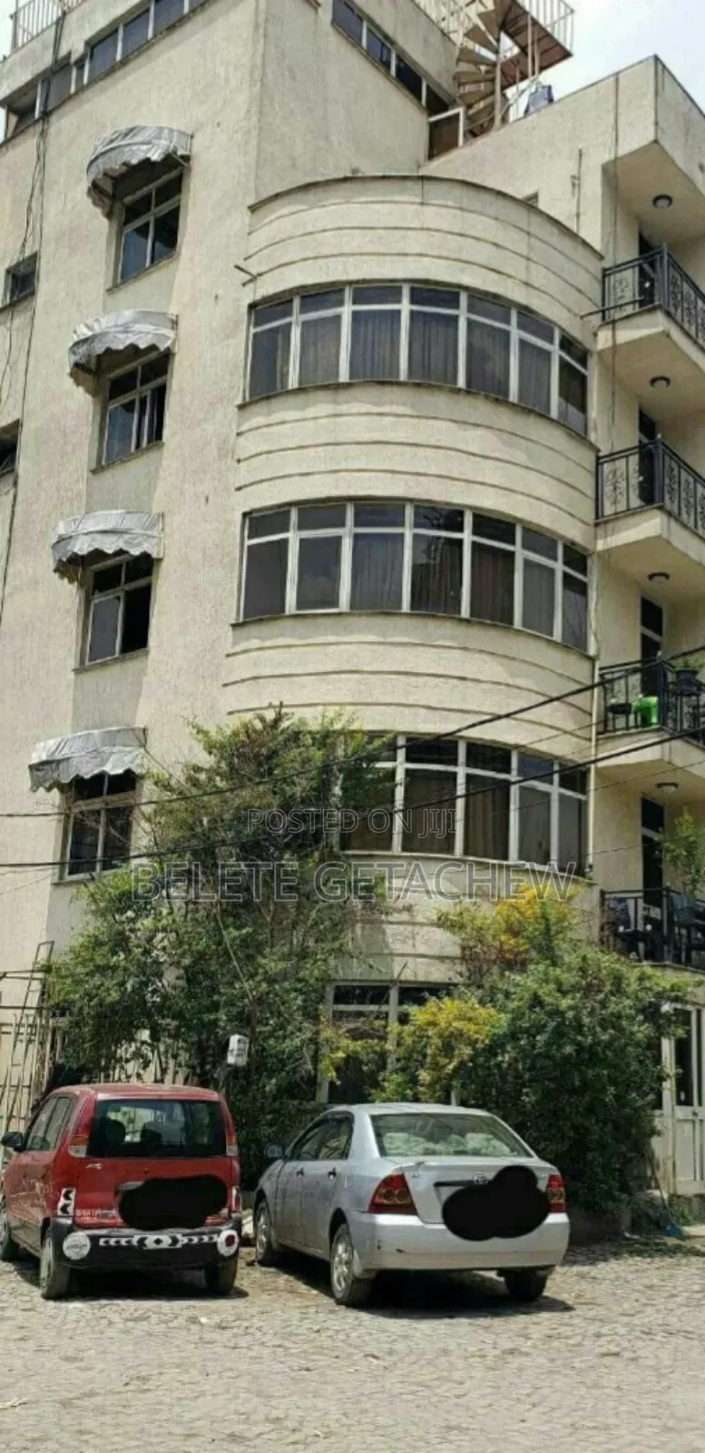 17bdrm House in Bole 22, G+5 Guest for sale