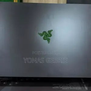 New Laptop Razer Blade 32GB Intel Core I9 SSD 2T