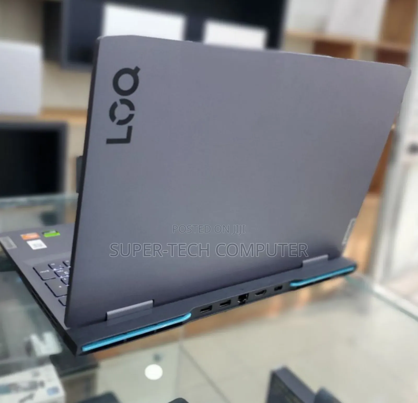 New Laptop Lenovo LOQ 15IRH8 16GB AMD Ryzen 7 SSD 512GB