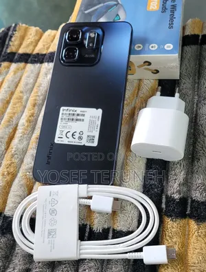 Photo - New Infinix Hot 50i 128 GB Black