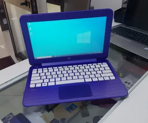 Laptop HP Stream Notebook 4GB Intel Core 2 Quad SSD 32GB