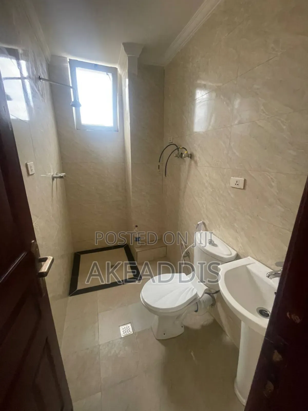 Furnished 3bdrm Condo in ቦሌ አያት, Bole for sale