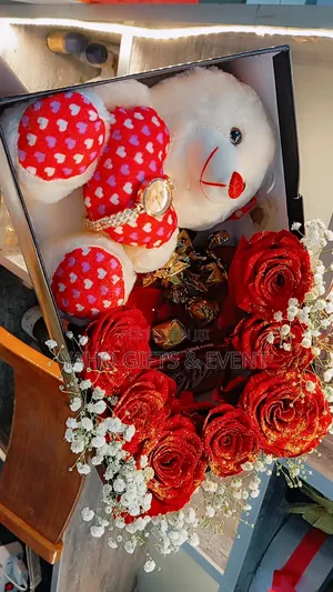 Photo - Yaho Birthday Gift Package