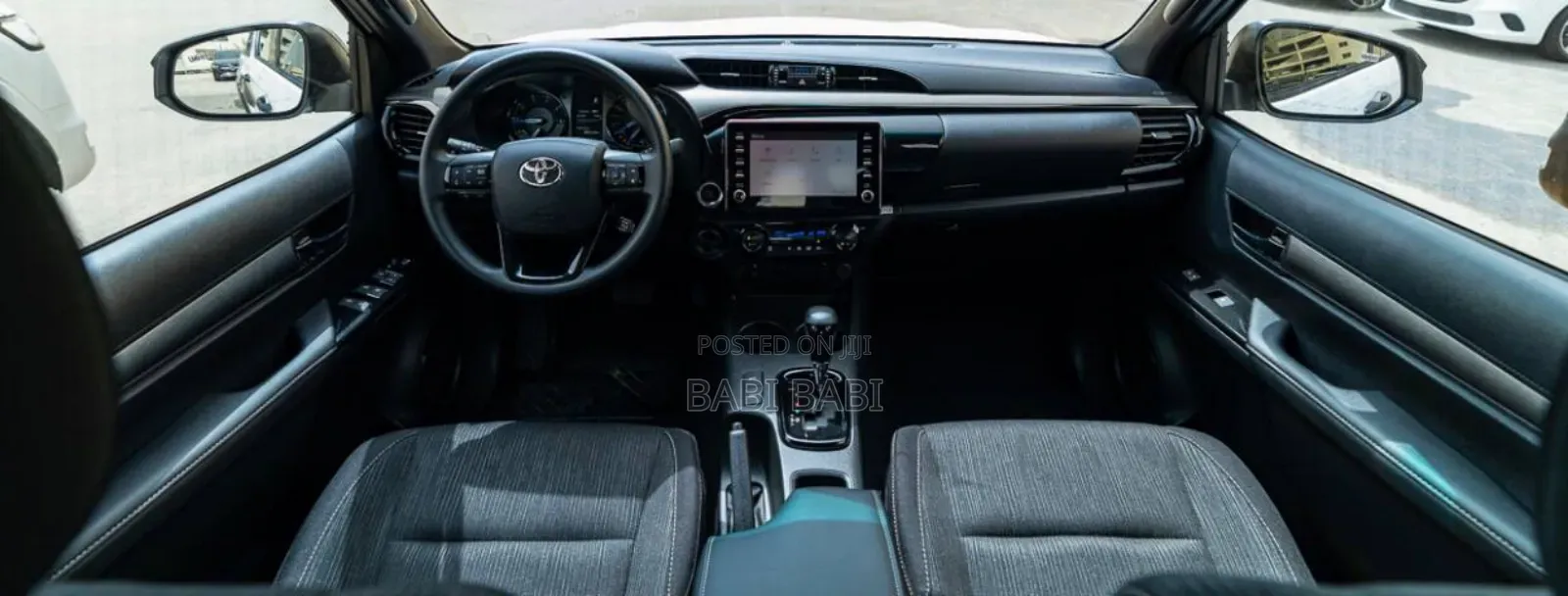 New Toyota Hilux 2024 White