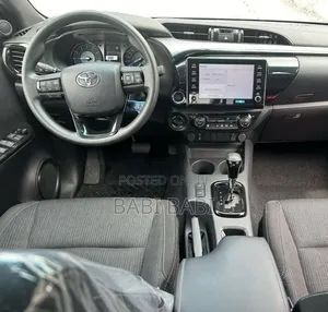 New Toyota Hilux 2024 White