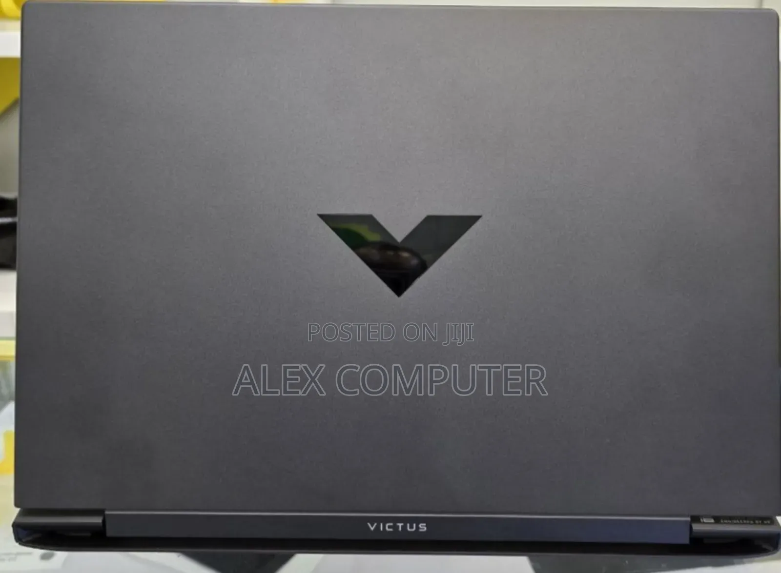 New Laptop HP Victus 16 16GB AMD Ryzen 7 SSD 1T