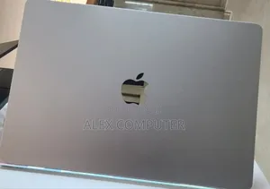 New Laptop Apple MacBook Pro 2022 M2 8GB Apple M2 SSD 256GB