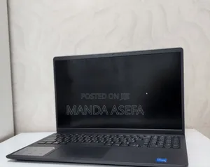 New Laptop Dell Inspiron 15 8GB Intel Core I5 SSD 512GB