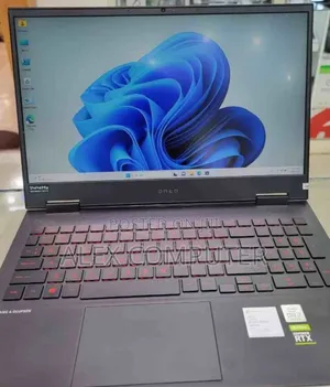 New Laptop HP Omen 15 16GB Intel Core I7 SSD 1T