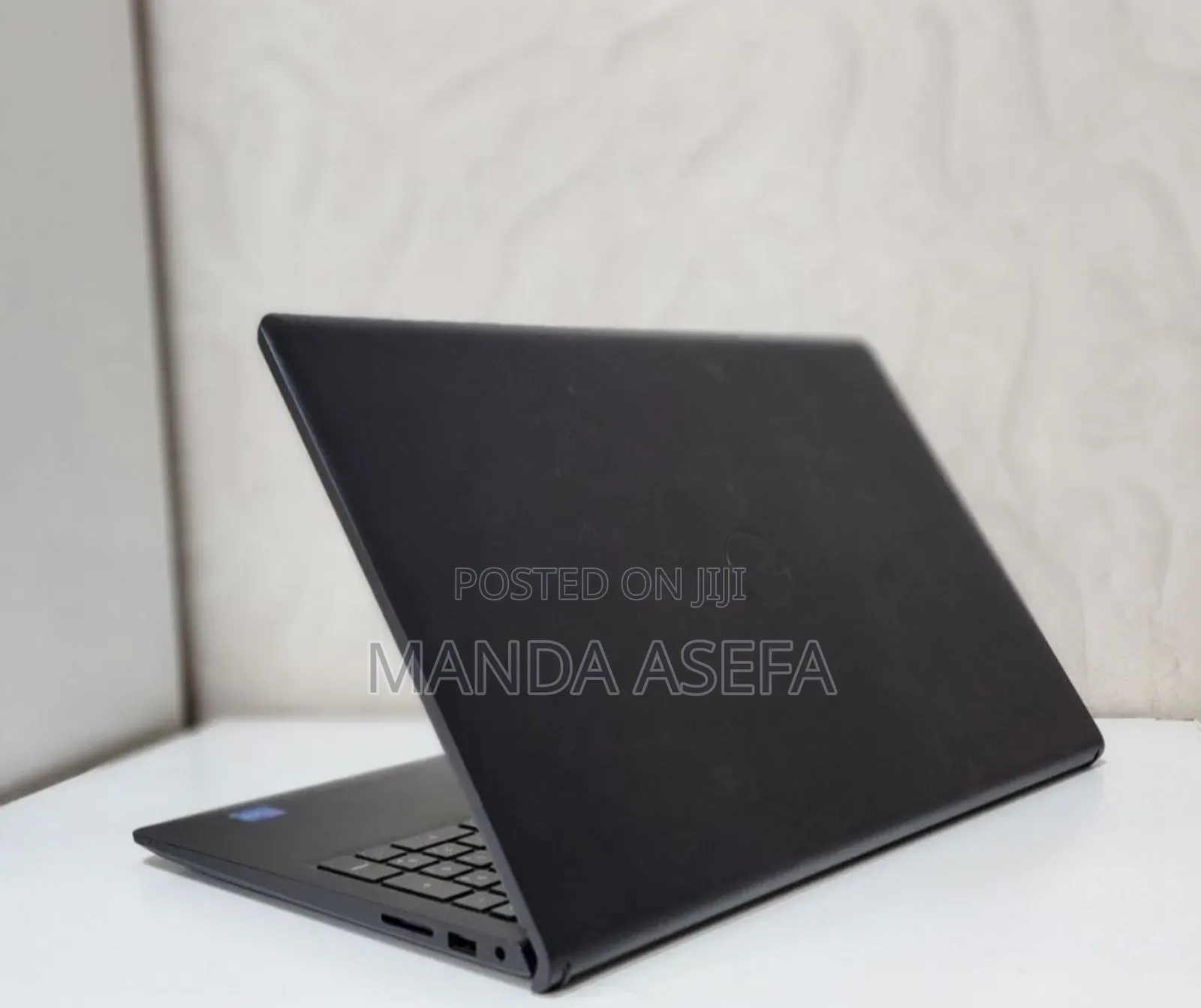 New Laptop Dell Inspiron 15 8GB Intel Core I5 SSD 512GB