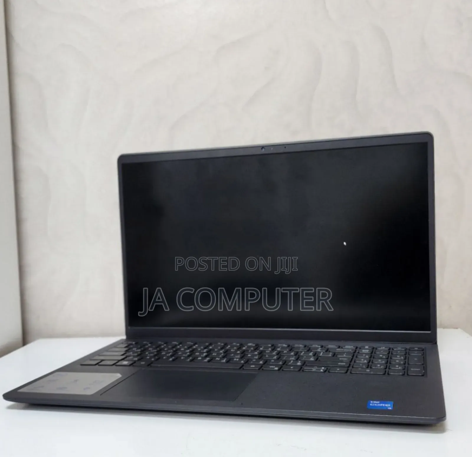 New Laptop Dell Inspiron 15 8GB Intel Core I5 SSD 512GB