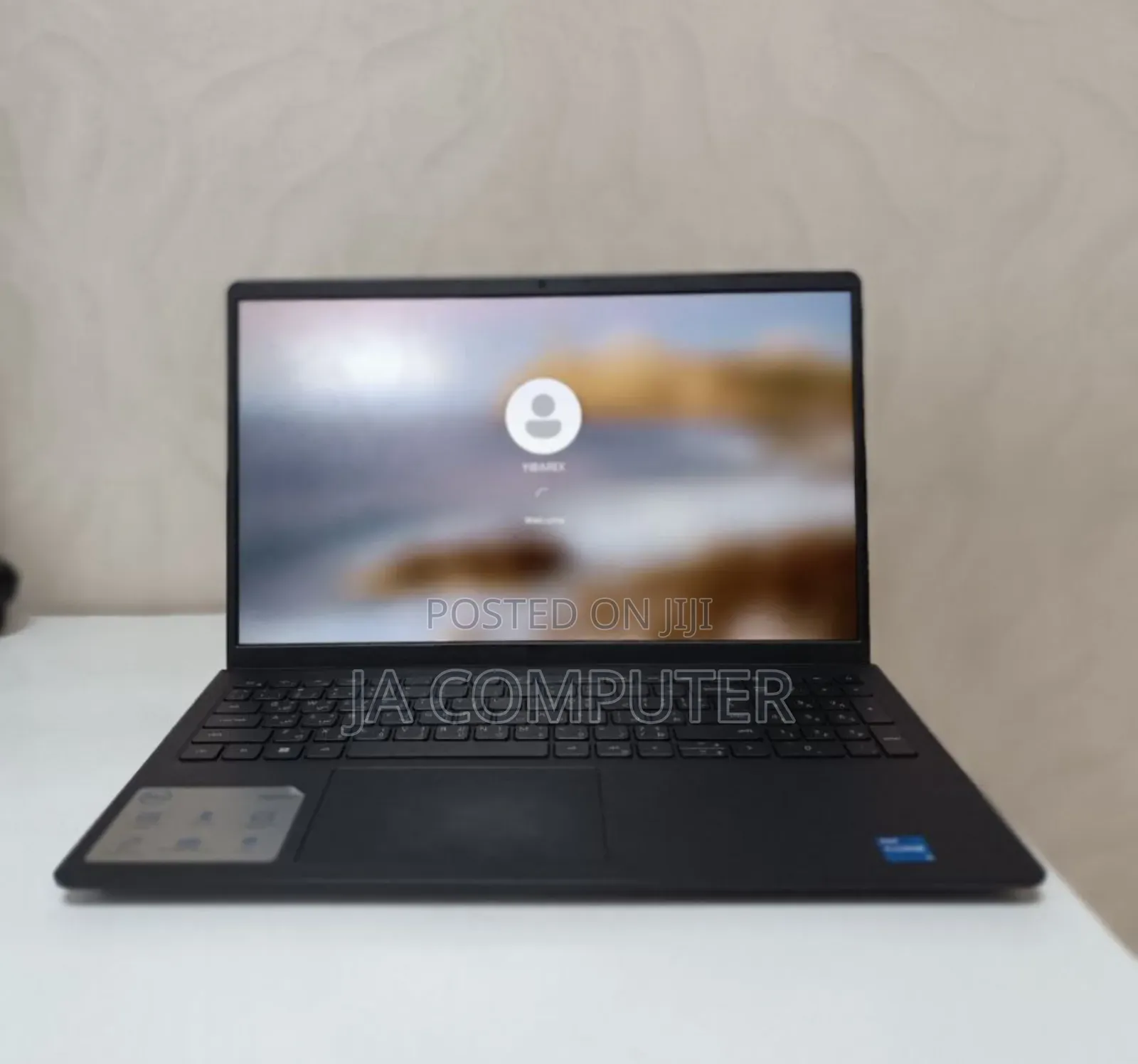 New Laptop Dell Inspiron 15 8GB Intel Core I5 SSD 512GB