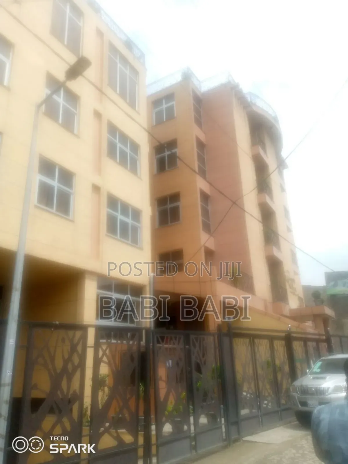 G+7 Hotel for Sale Around Saris(ሳሪስ አካባቢ)
