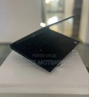 New Laptop Dell Latitude 5310 6GB Intel Core I5 SSD 256GB