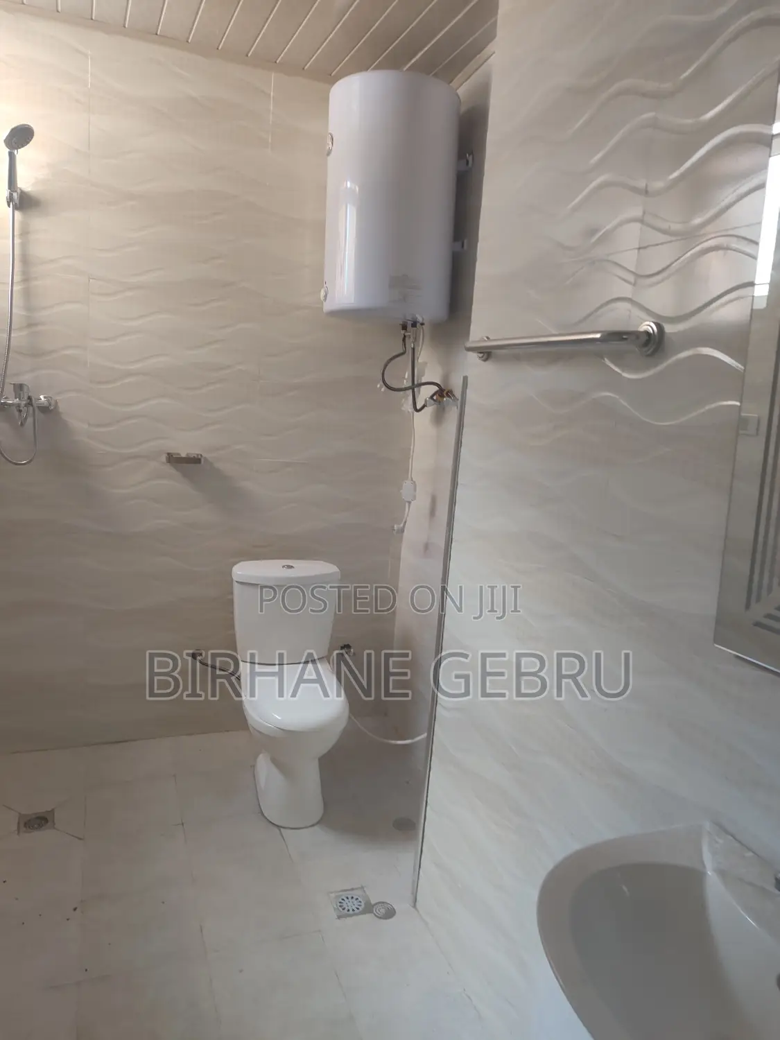 3bdrm Apartment in 3Bedroom Luxury, Bole for rent