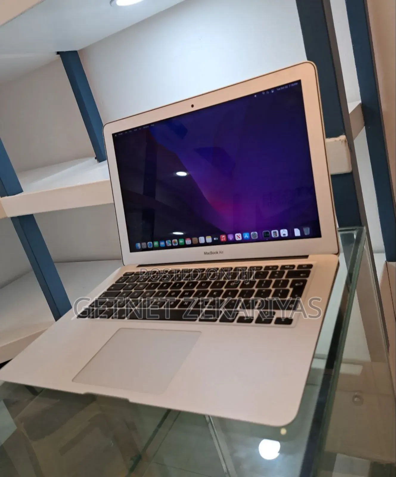 New Laptop Apple MacBook Air 2015 8GB Intel Core I5 SSD 256GB