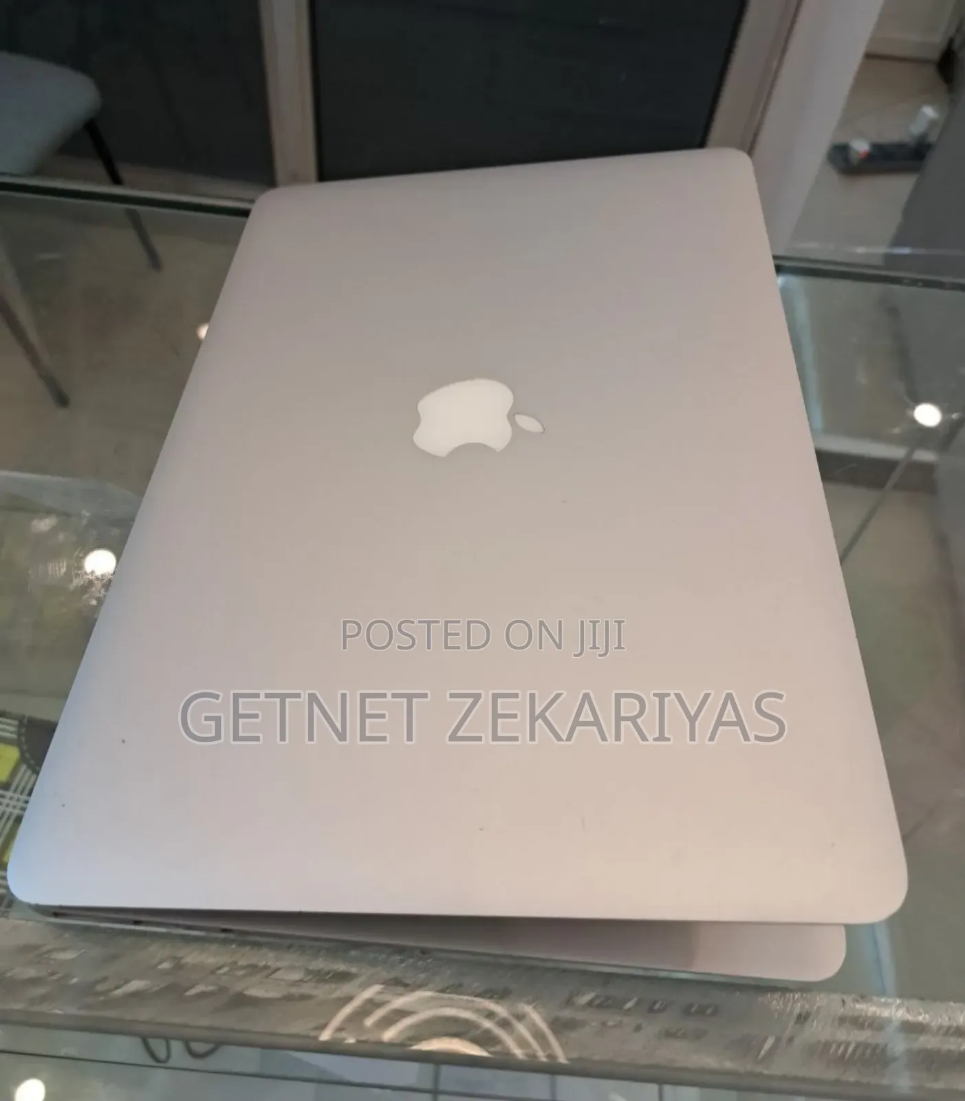 New Laptop Apple MacBook Air 2015 8GB Intel Core I5 SSD 256GB