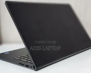 Photo - New Laptop Dell Inspiron 15 3521 8GB Intel Core I5 SSD 512GB
