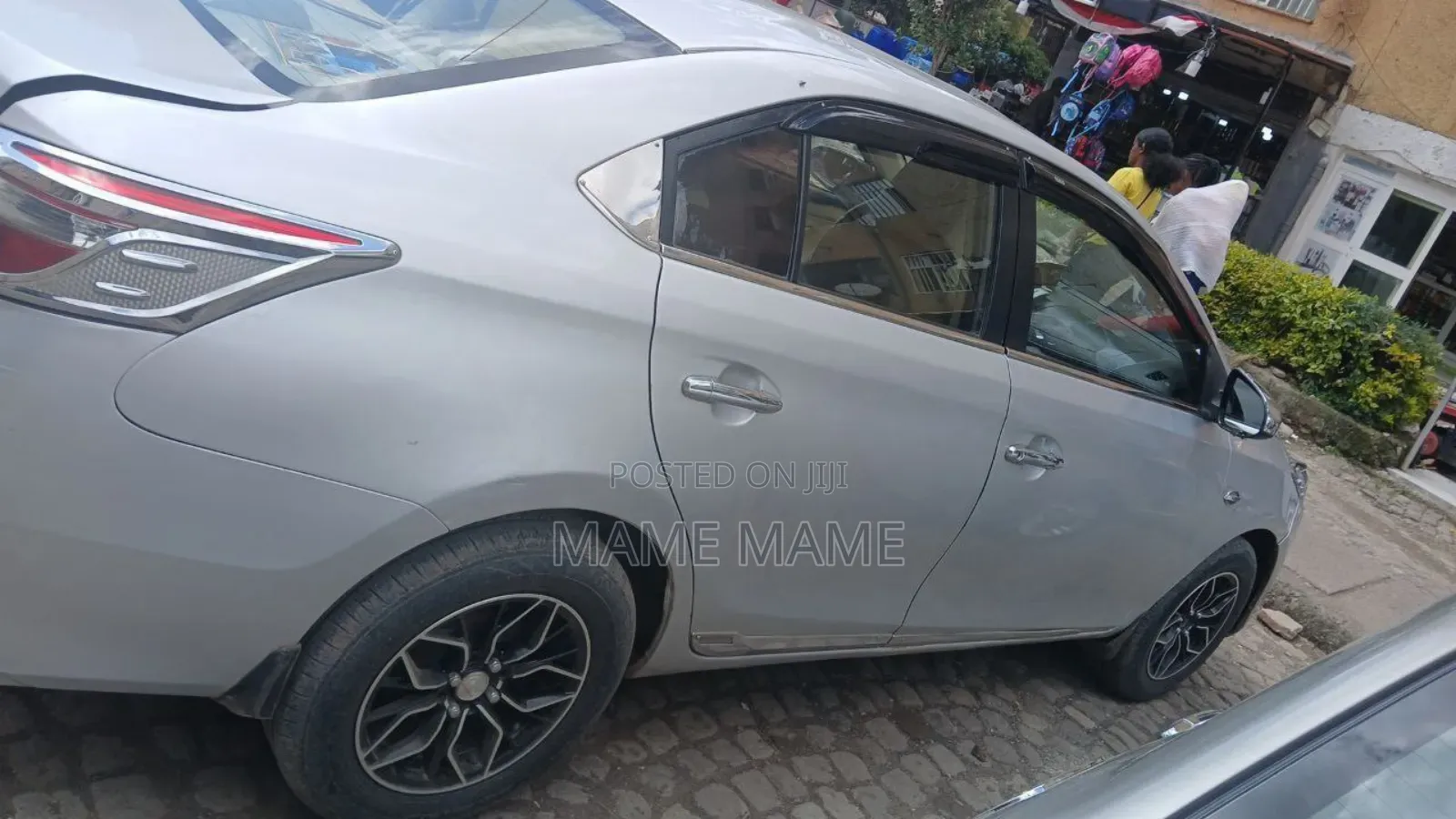 Toyota Yaris 2014 Silver