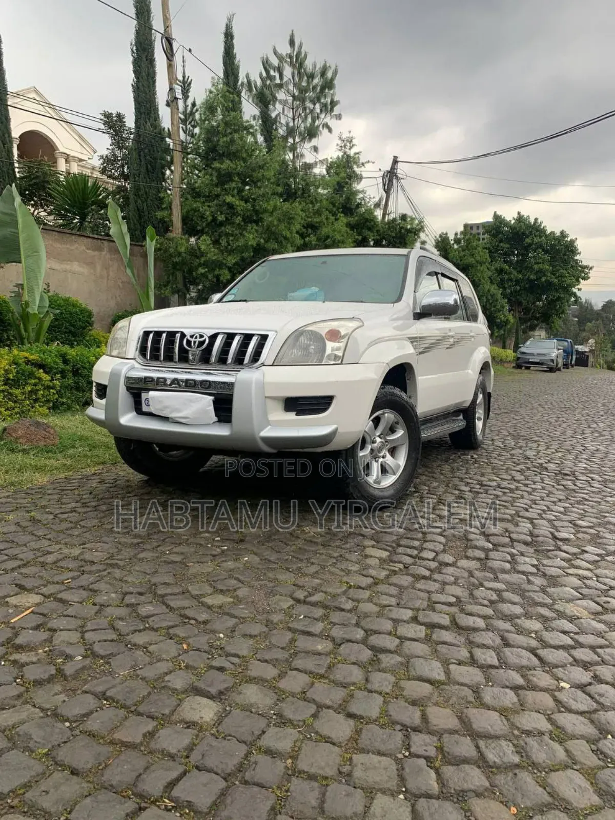 Toyota Land Cruiser Prado 2004 White