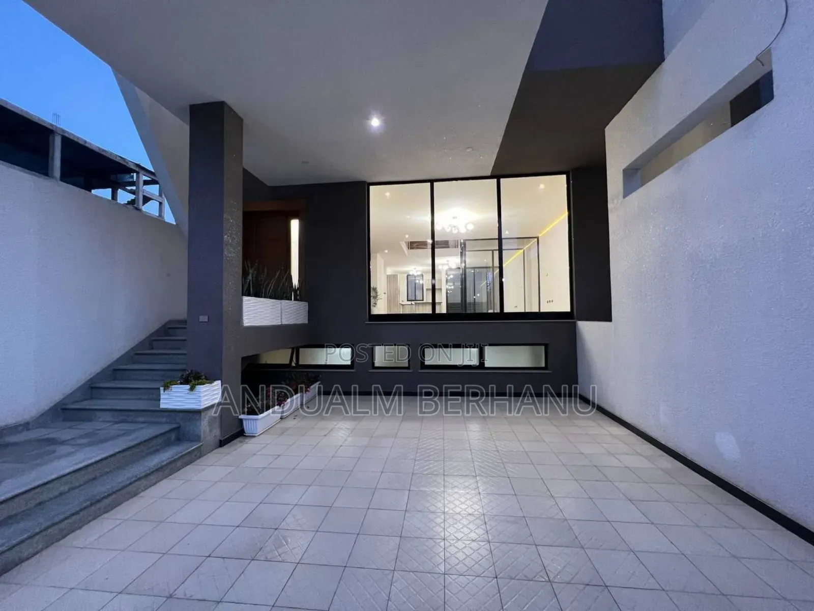 4bdrm Villa in Bole for sale