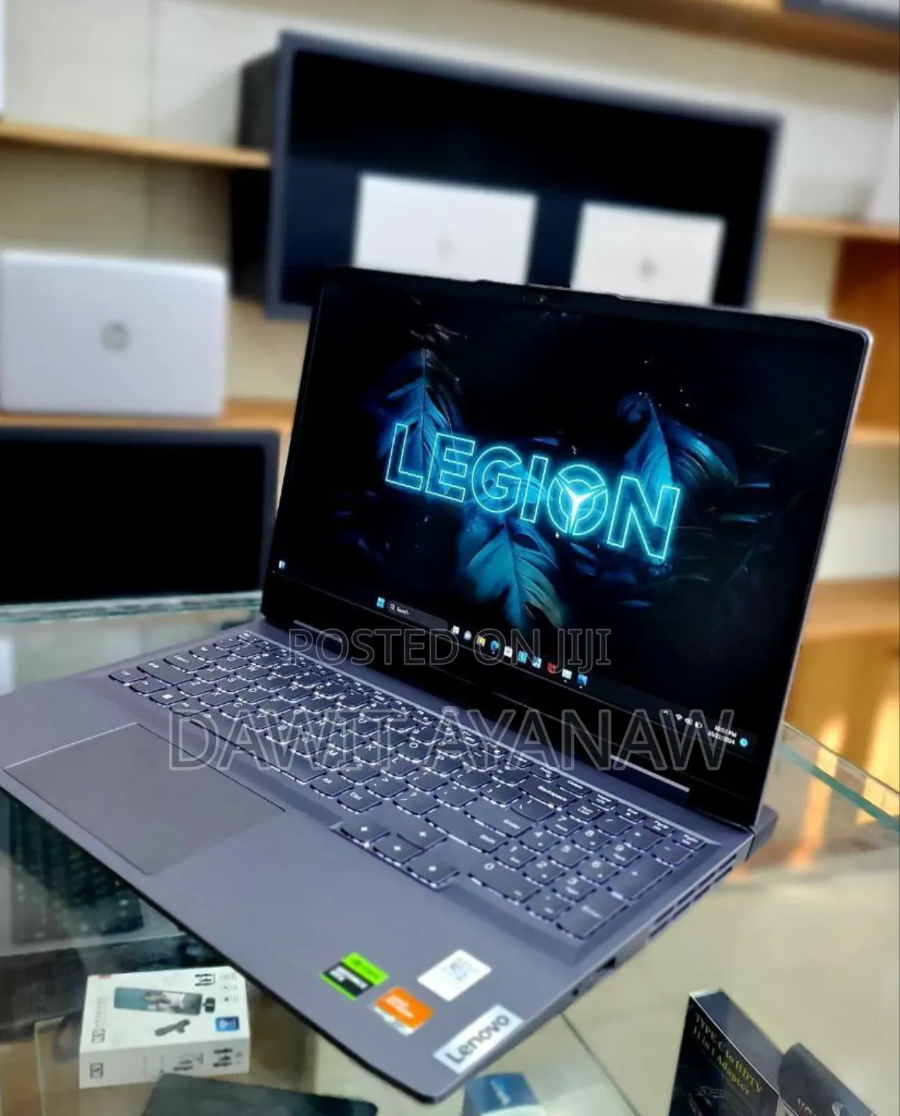 New Laptop Lenovo LOQ 15IRH8 16GB AMD Ryzen 7 SSD 512GB