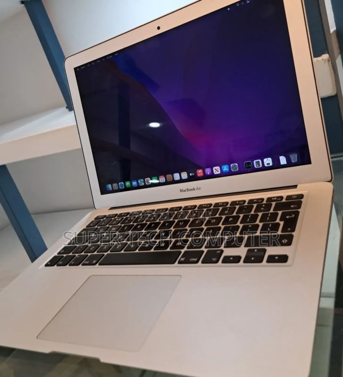 New Laptop Apple MacBook Air 2017 8GB Intel Core I5 SSD 256GB