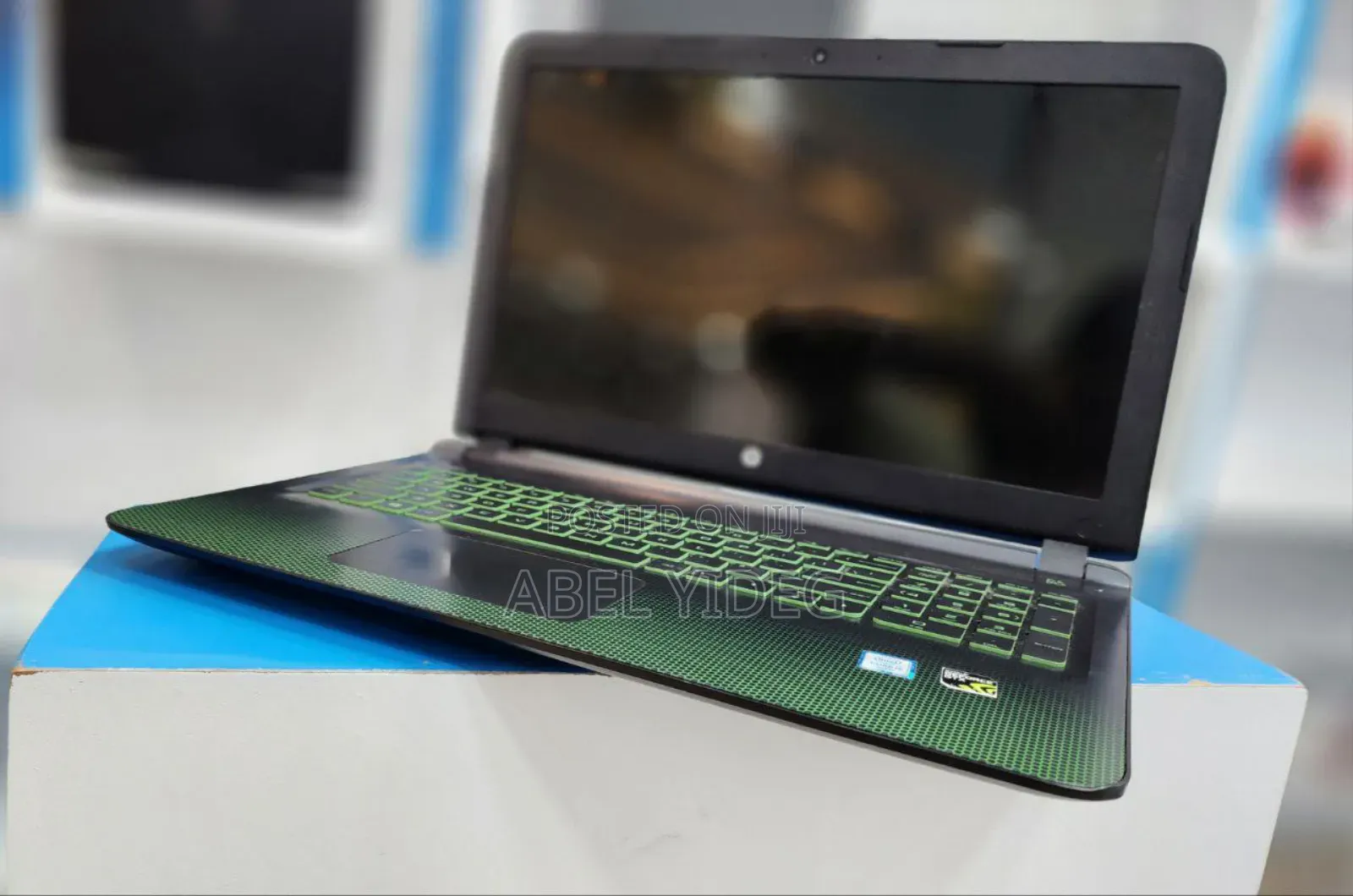 Laptop HP Pavilion Power 15 8GB Intel Core I5 HDD+SSD 1T