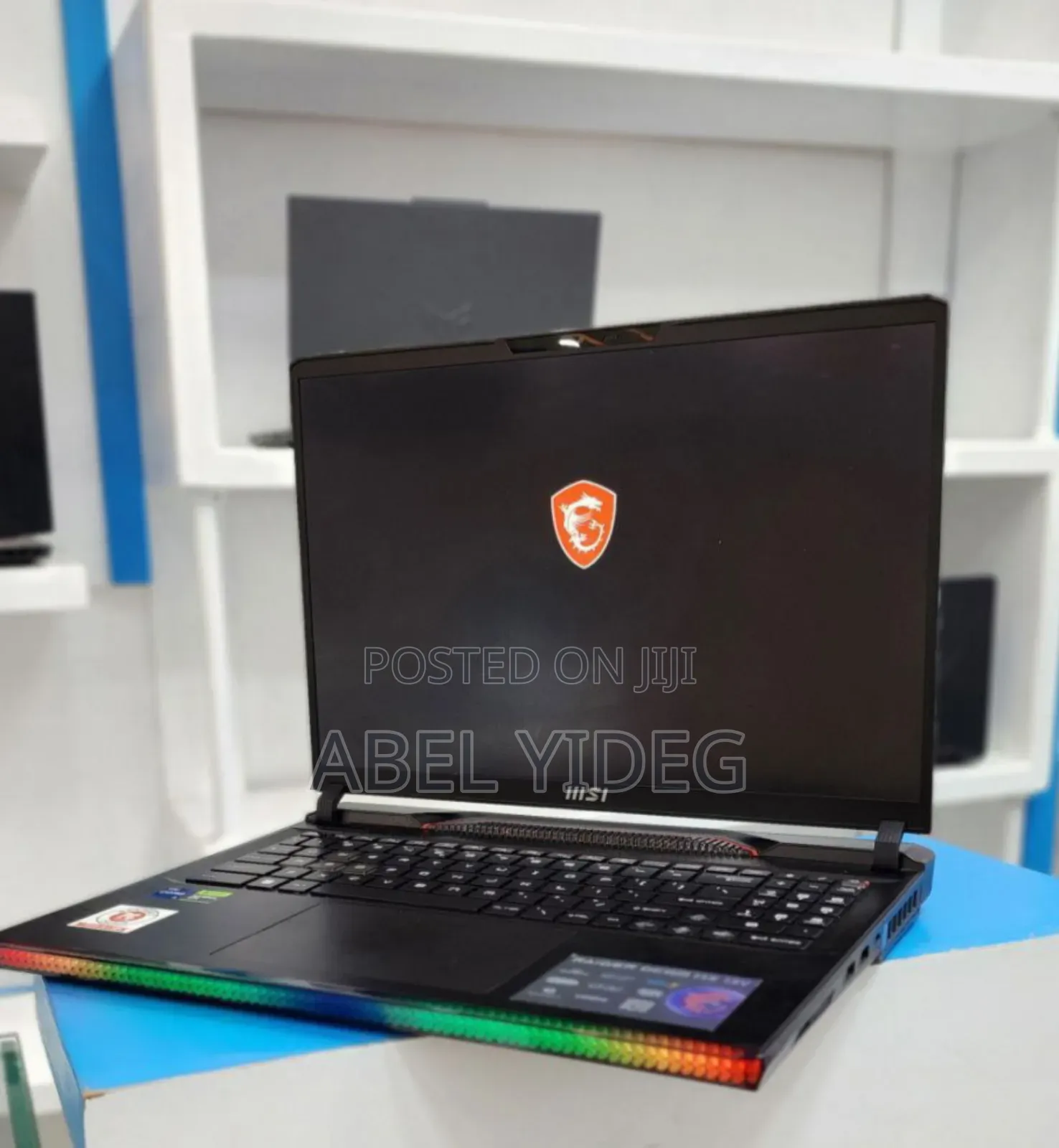 New Laptop MSI GE75 Raider 11UH 16GB Intel Core I9 SSD 1T