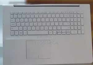 Photo - New Laptop Dell Inspiron 17 1750 16GB Intel Core I7 SSD 512GB