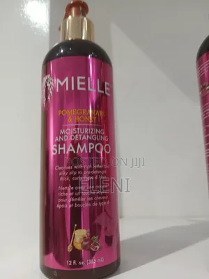 Mielle Moisturizing and Detailing Shampo