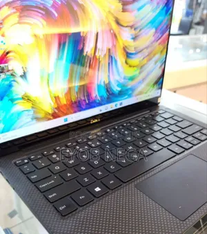 Photo - New Laptop Dell XPS 13 16GB Intel Core I7 SSD 512GB