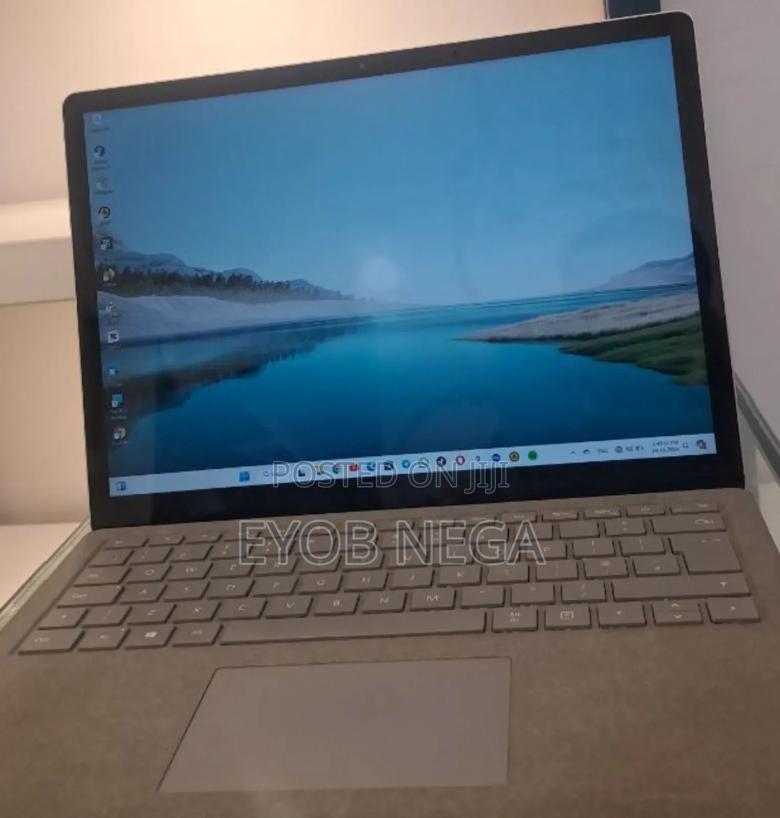 New Laptop Microsoft Surface 16GB Intel Core I7 SSD 512GB