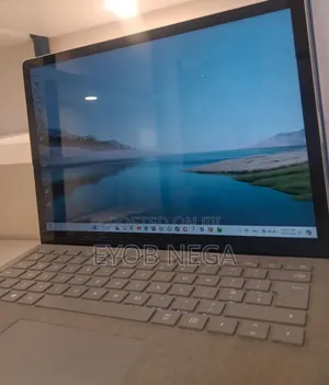 New Laptop Microsoft Surface 16GB Intel Core I7 SSD 512GB