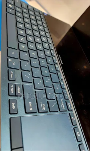 New Laptop Asus Zenbook 14 UX434 16GB Intel Core I7 SSD 512GB