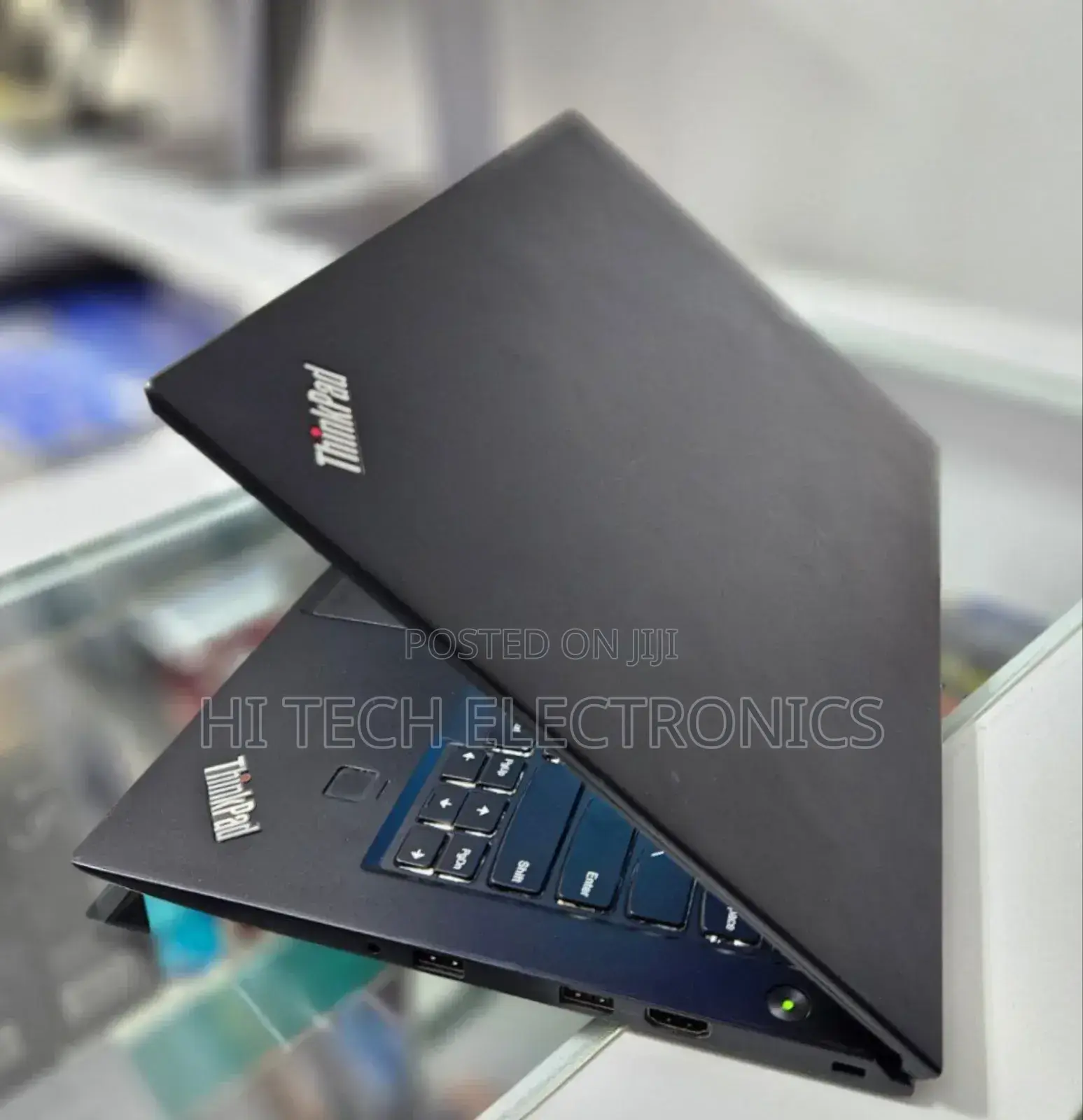 Laptop Lenovo ThinkPad A20p 8GB Intel Core I5 SSD 256GB