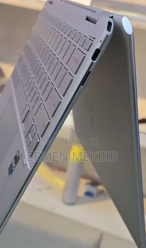 New Laptop HP Envy X360 8GB Intel Core I5 SSD 512GB