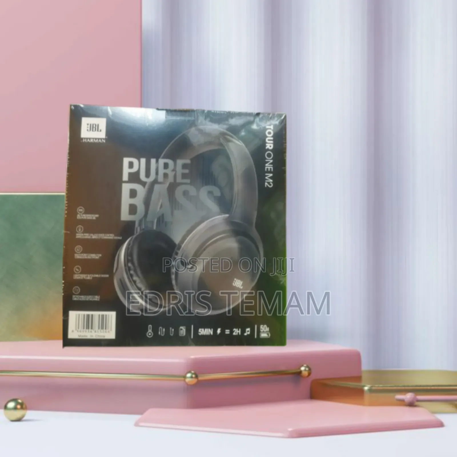 JBL Harman Wireless Headphones Black to Be Lost in the Sound