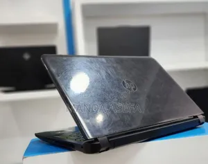 Laptop HP Pavilion 15 8GB Intel Core I5 HDD+SSD 1T