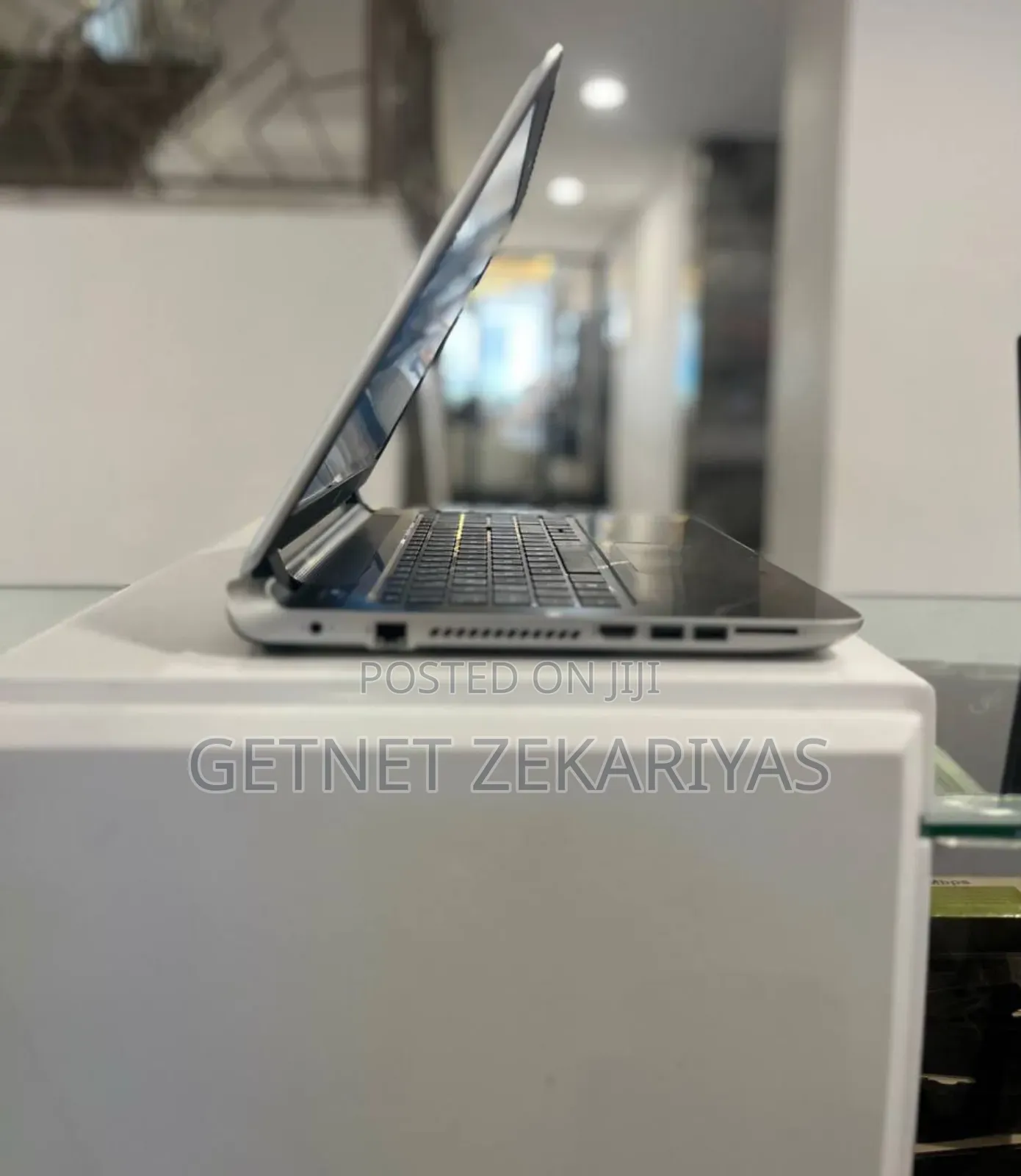 New Laptop HP Pavilion 15 8GB AMD A10 HDD 1T