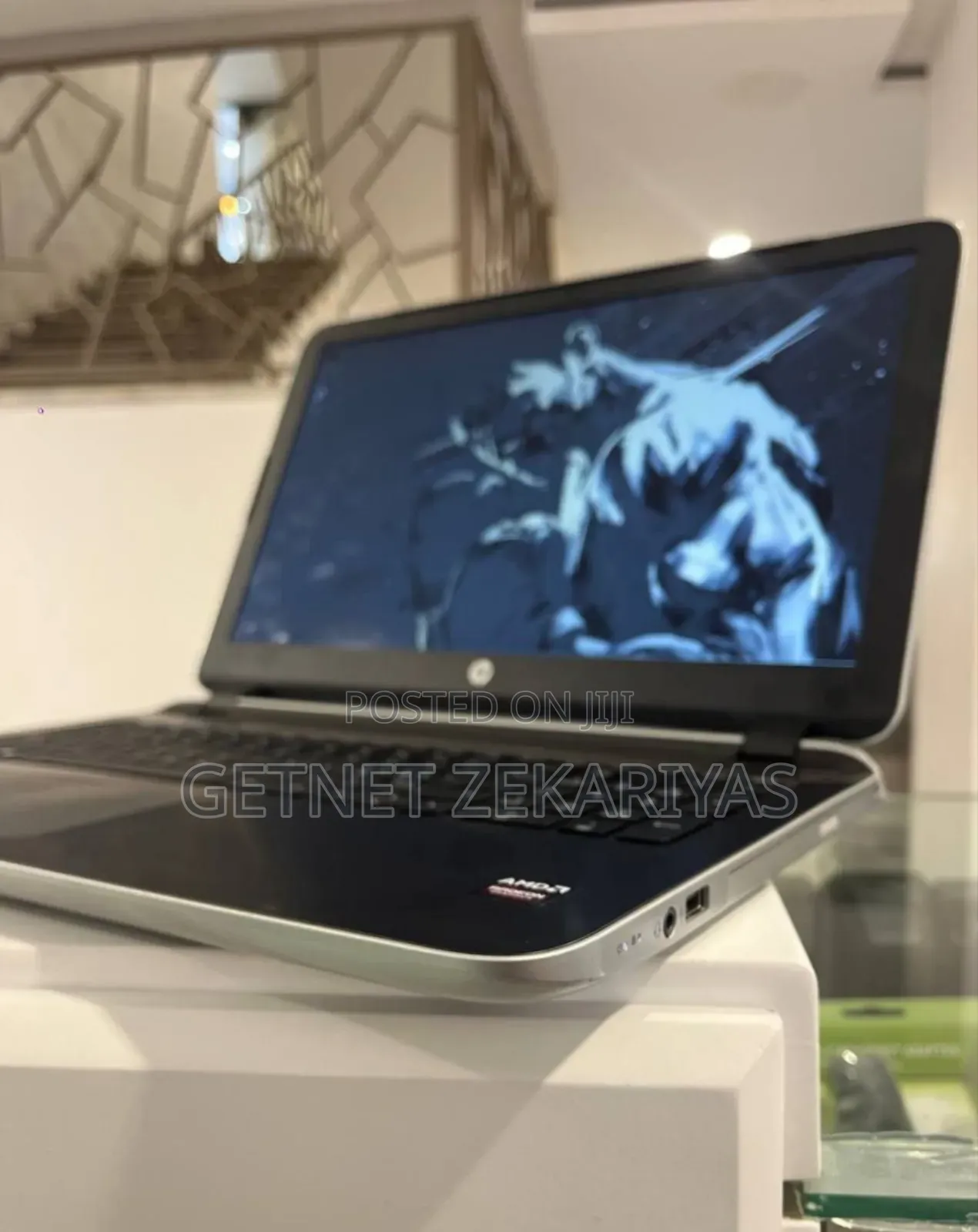 New Laptop HP Pavilion 15 8GB AMD A10 HDD 1T