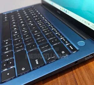 New Laptop 8GB Intel Core I5 SSD 512GB