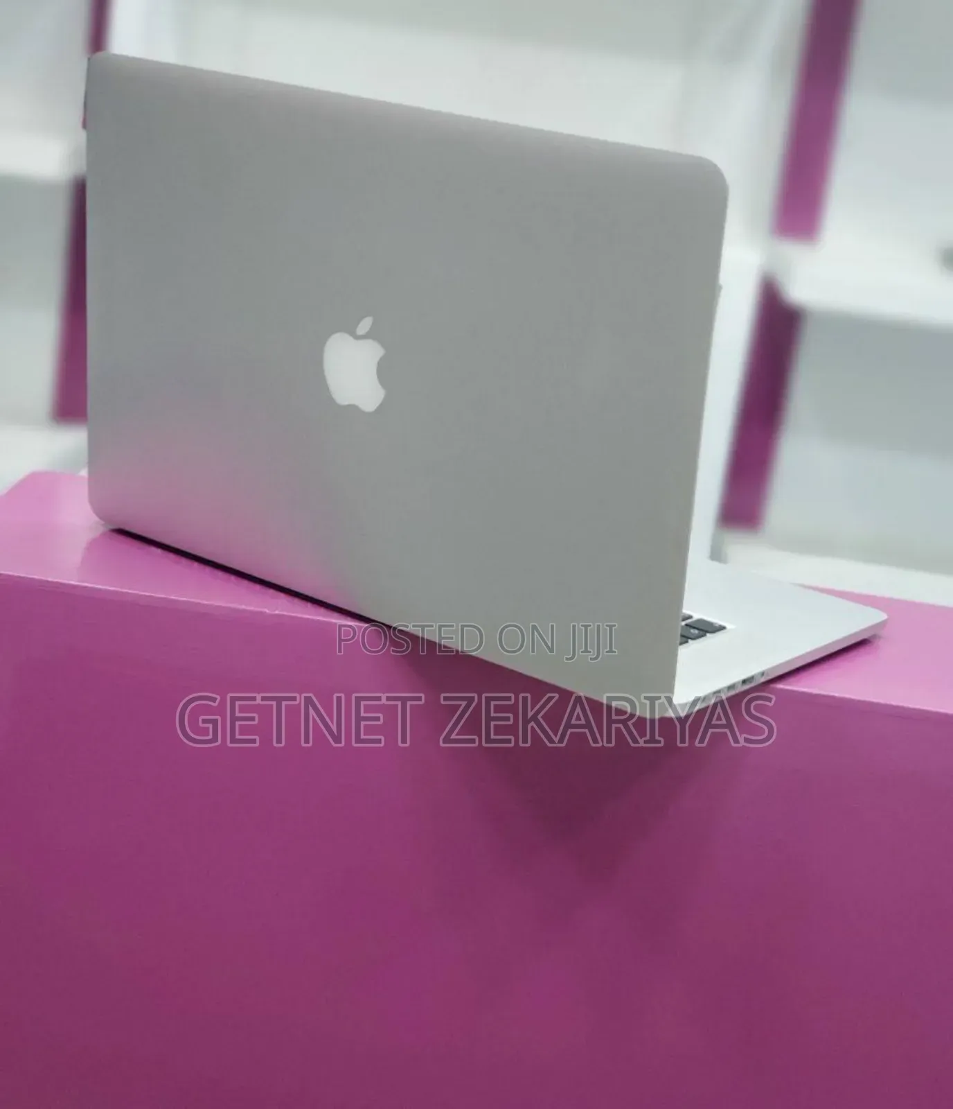 New Laptop Apple MacBook Pro 2015 16GB Intel Core I7 SSD 512GB