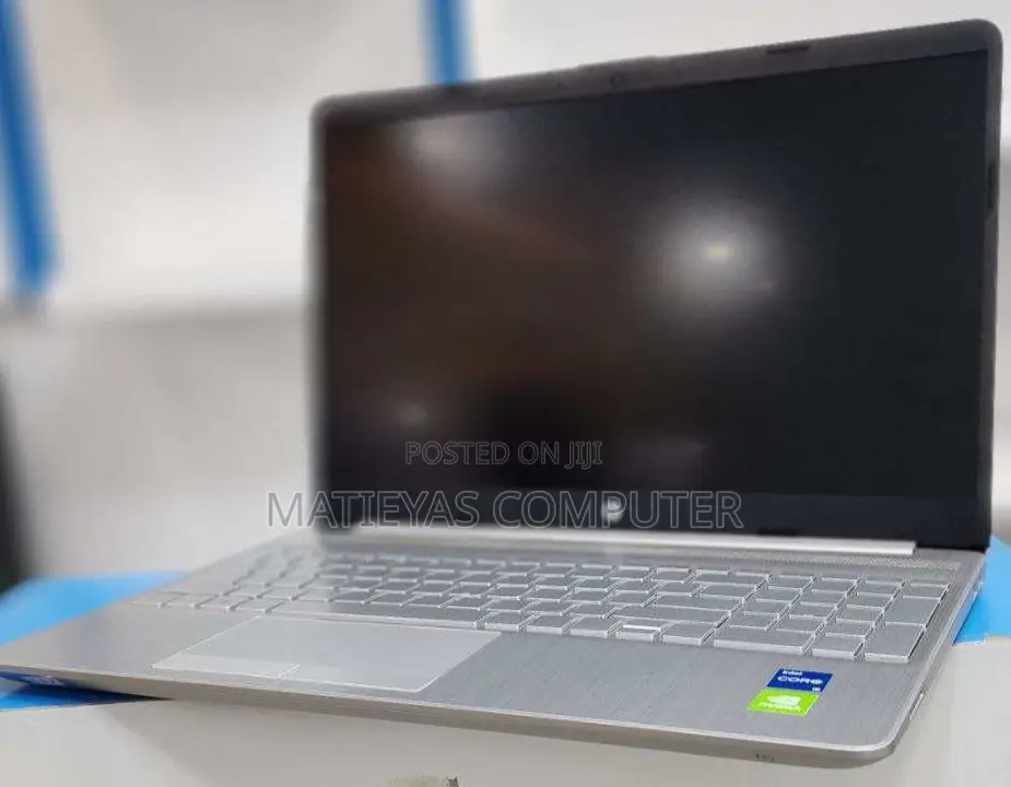 New Laptop HP Stream Notebook 8GB Intel Core I5 SSD 512GB