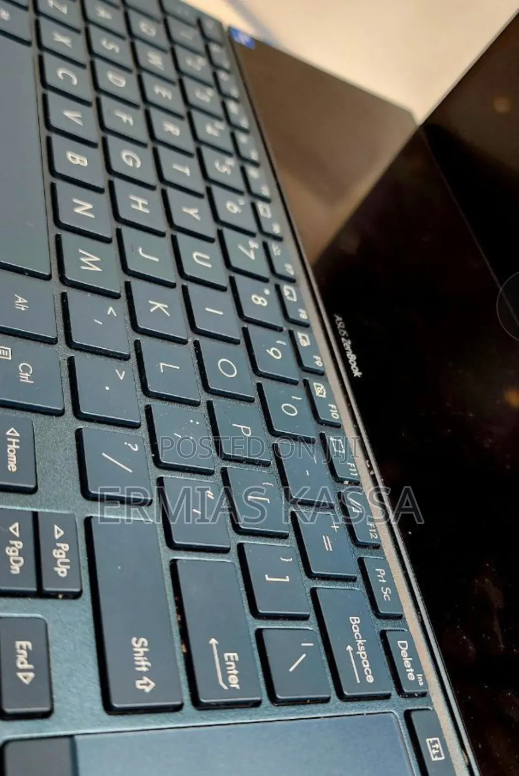 New Laptop Asus ZenBook UX510UW 16GB Intel Core I7 SSD 512GB